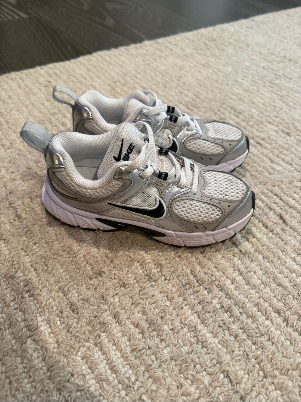 Nike Kids Silver, White & Black Athletic Sneakers